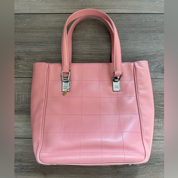 🔴Chanel Pink Tote - Picture 7 of 7